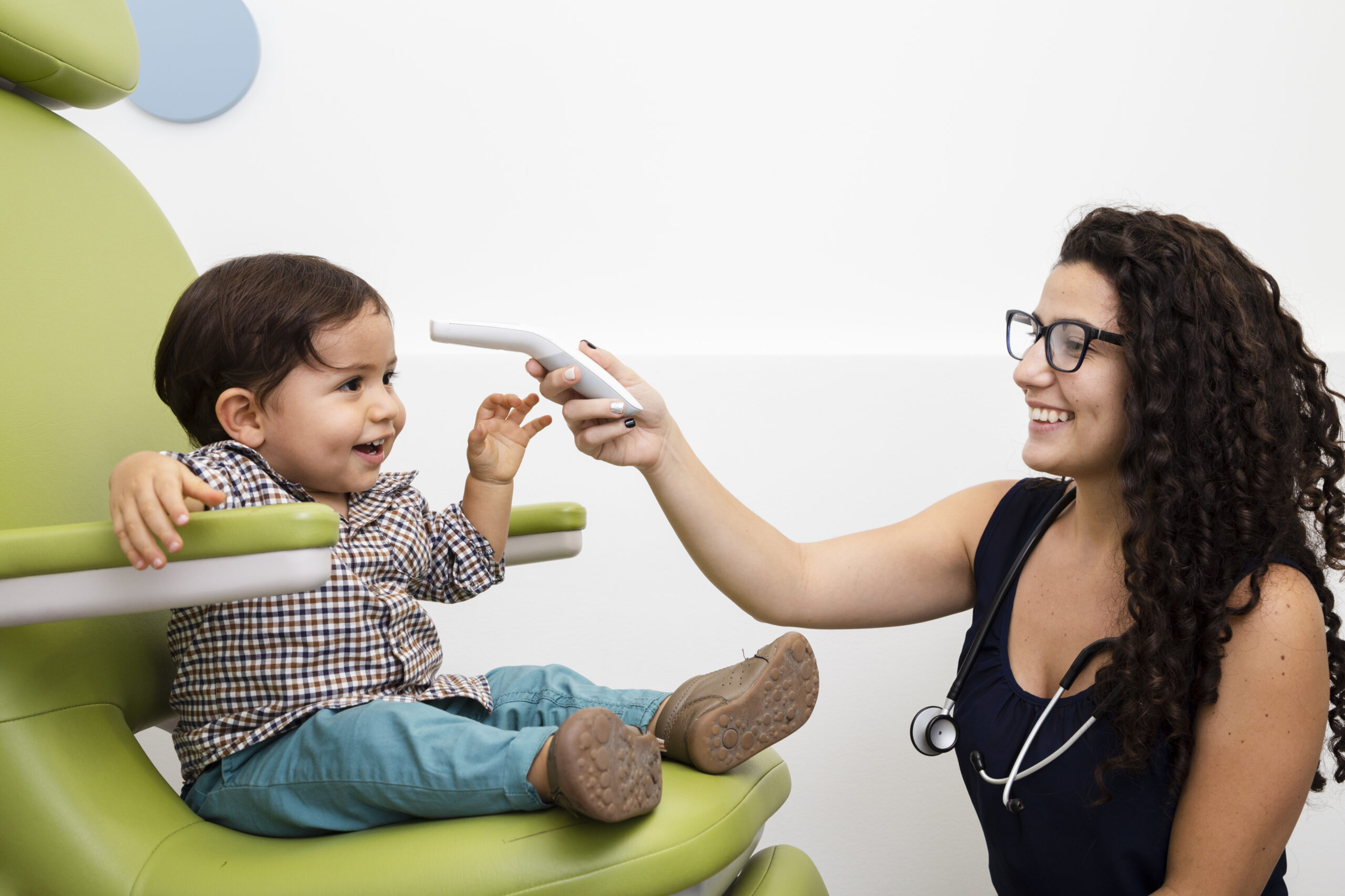 how to prepare your child for their first dental visit